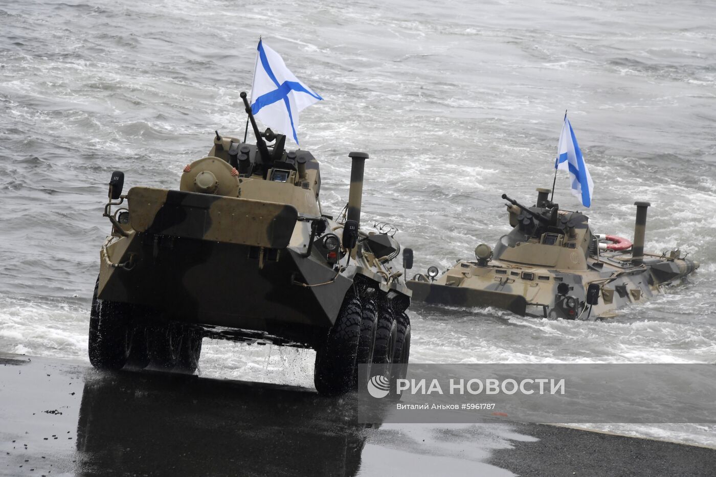 Празднование Дня ВМФ в регионах России