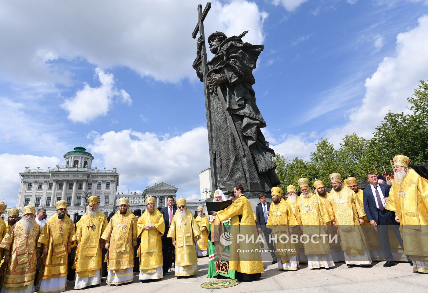 Празднование Дня Крещения Руси