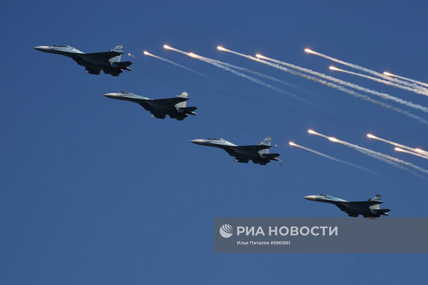 Празднование Дня ВМФ в регионах России