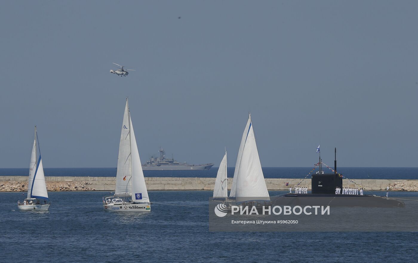 Рабочая поездка премьер-министра РФ Д. Медведева в Севастополь