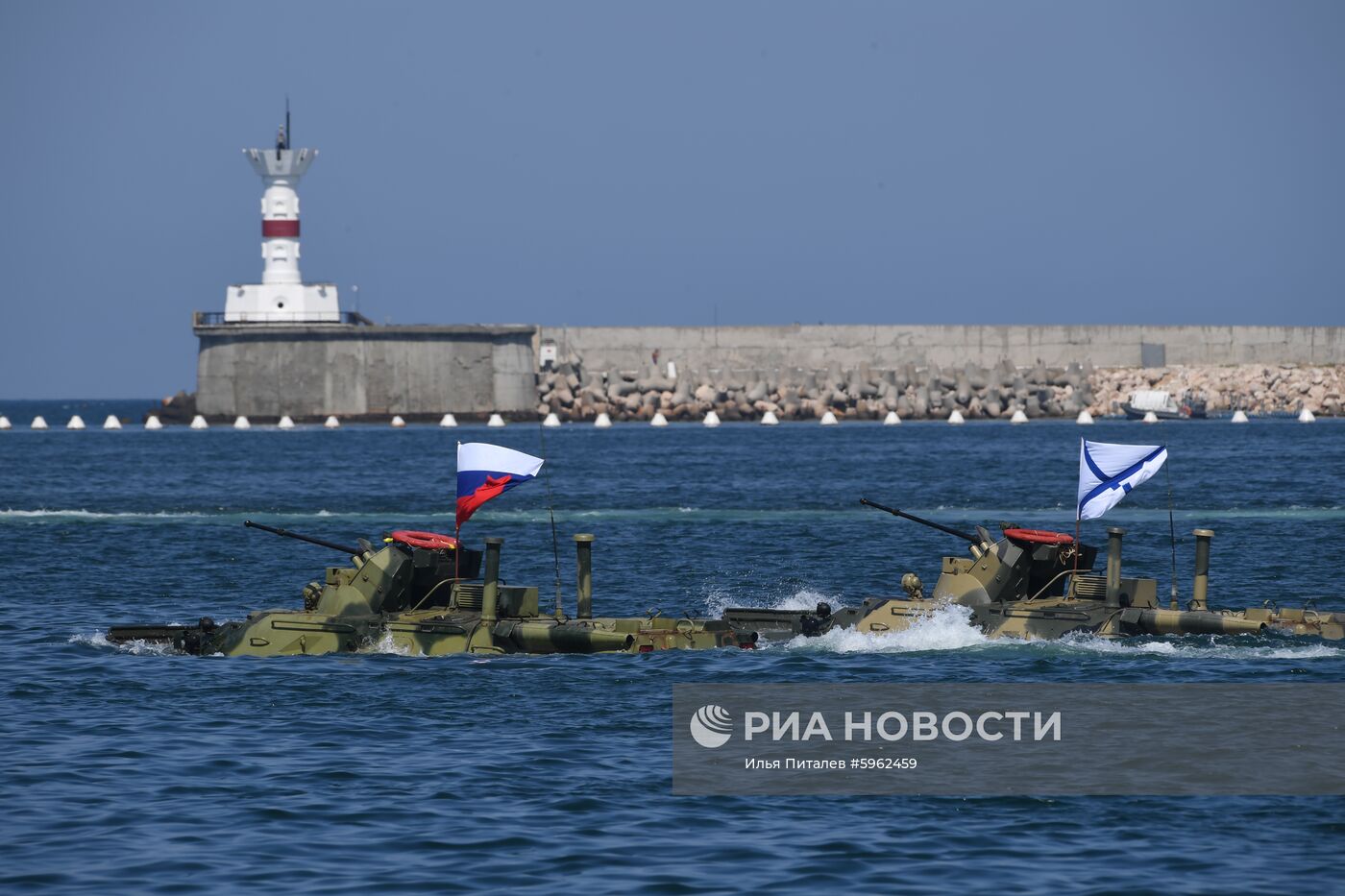 Празднование Дня ВМФ в регионах России