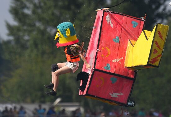 Шоу Red Bull Flugtag-2019