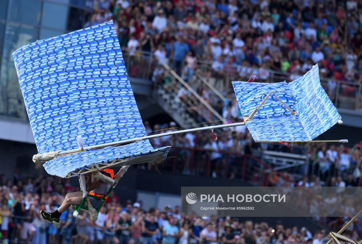 Шоу Red Bull Flugtag-2019