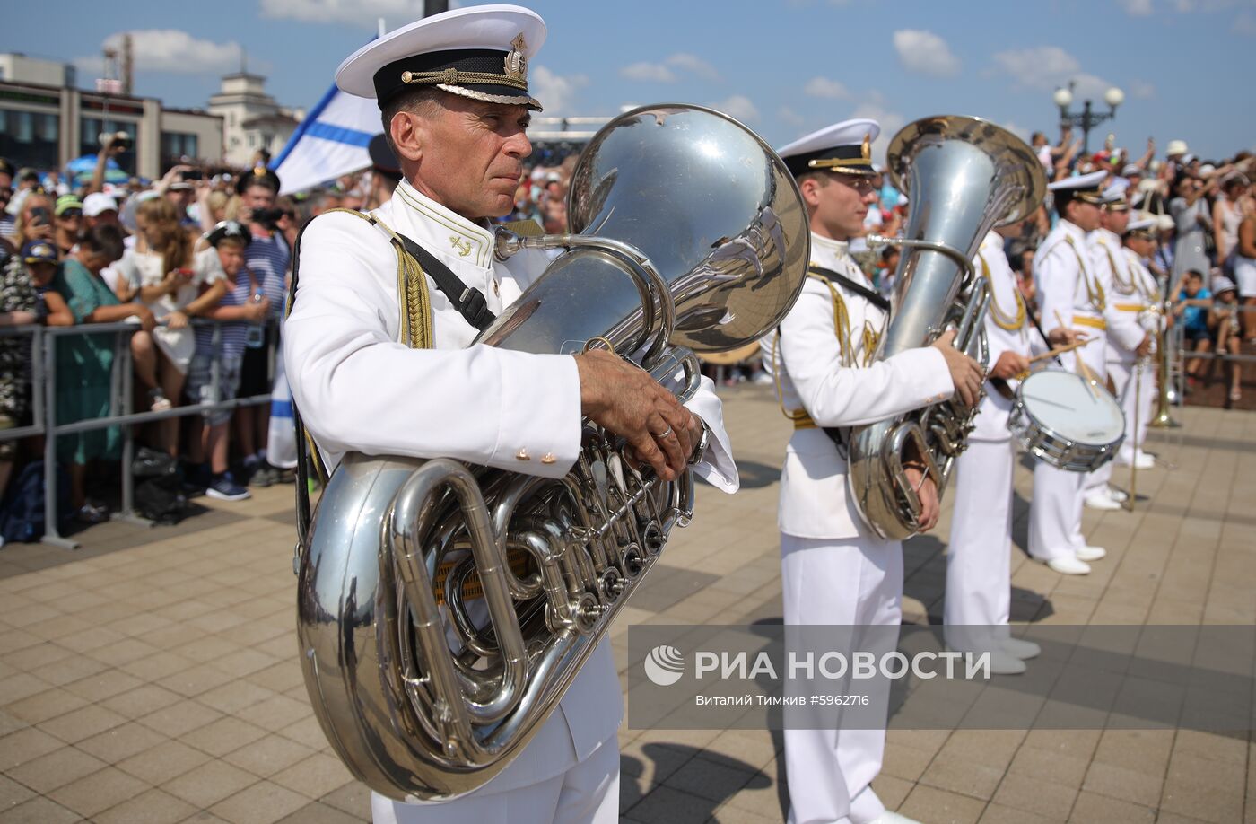 Празднование Дня ВМФ в регионах России