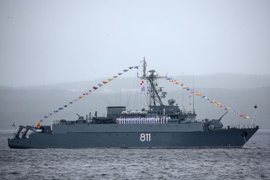 Празднование Дня ВМФ в регионах России