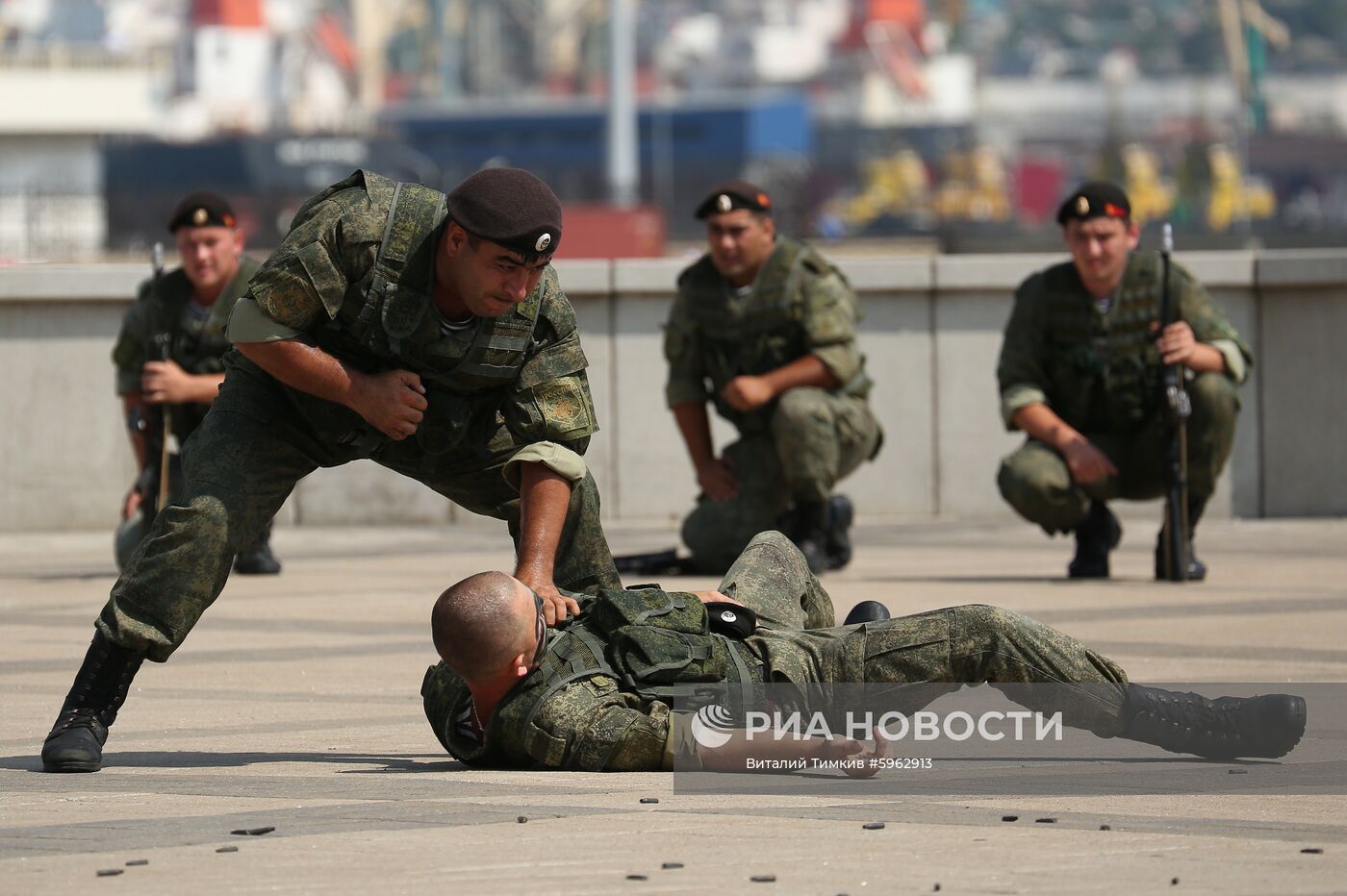 Празднование Дня ВМФ в регионах России