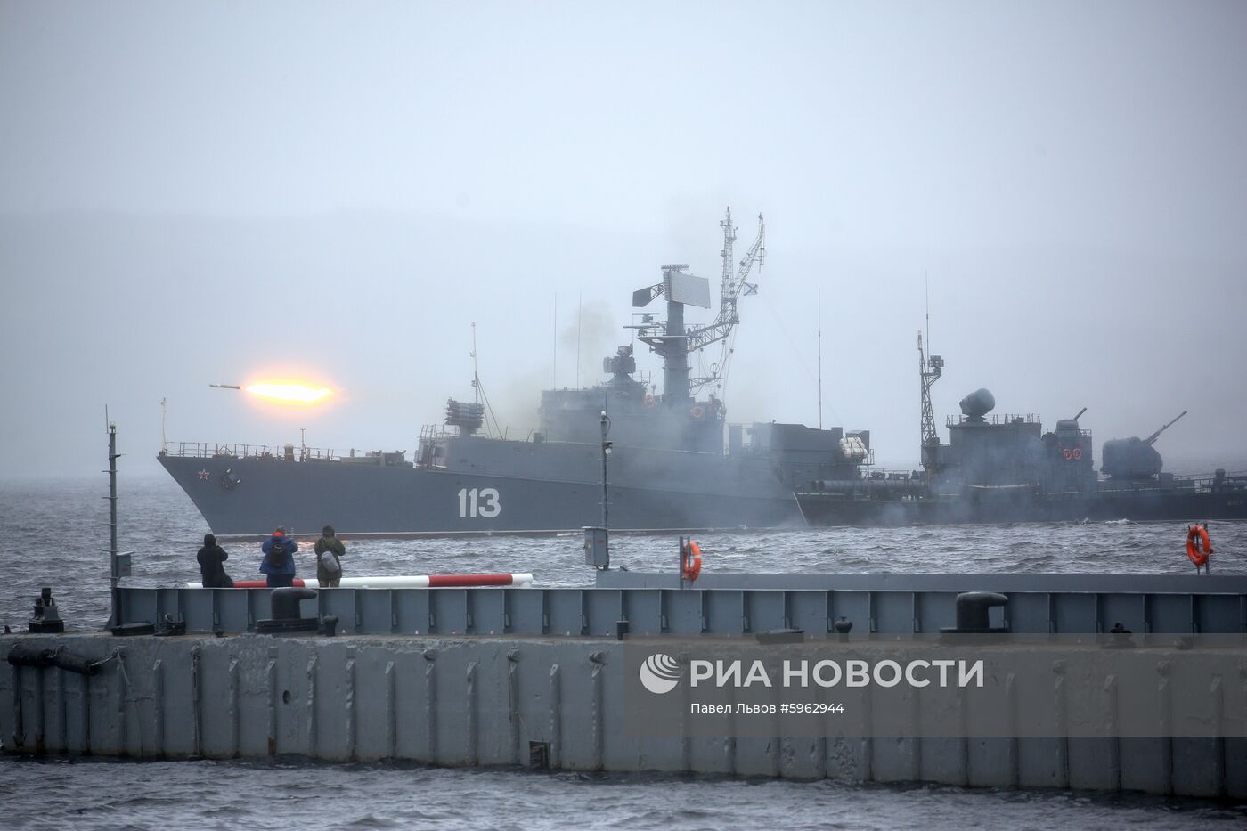 Празднование Дня ВМФ в регионах России