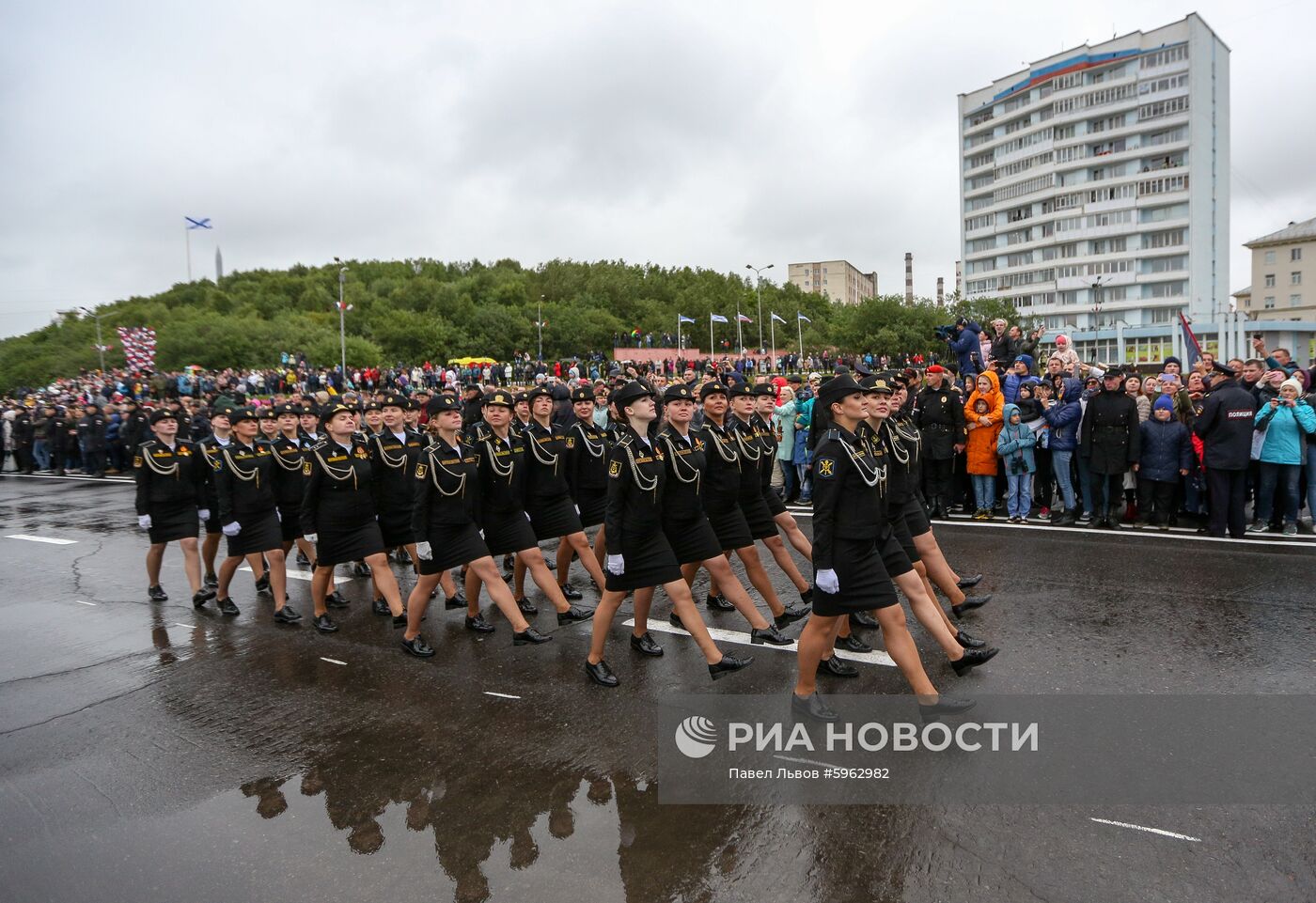 Празднование Дня ВМФ в регионах России