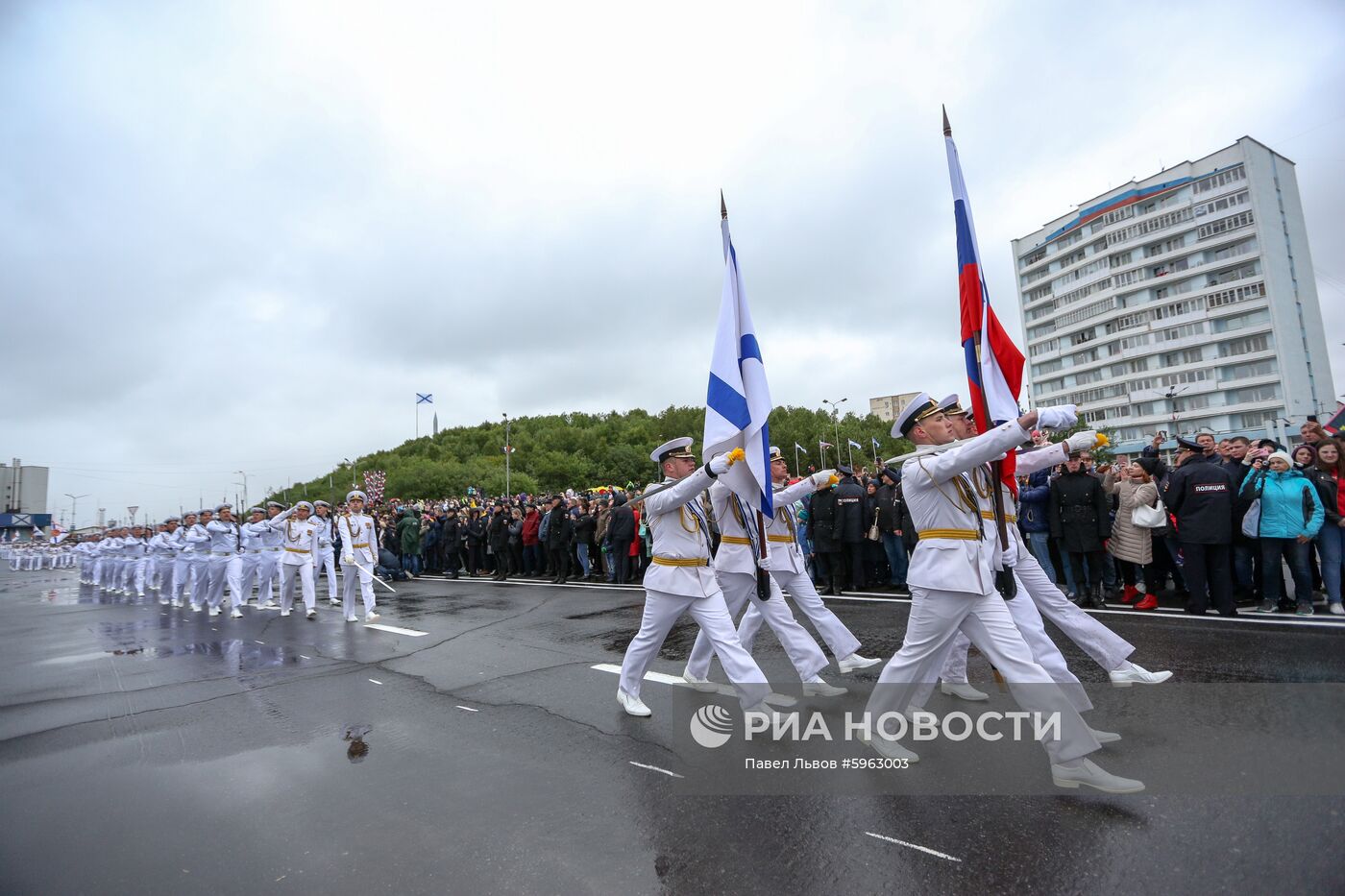 Празднование Дня ВМФ в регионах России