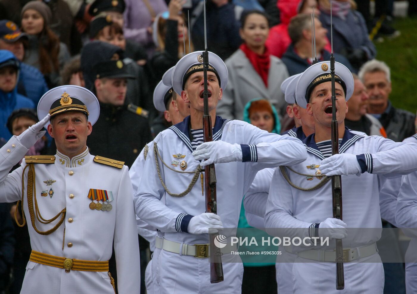 Празднование Дня ВМФ в регионах России