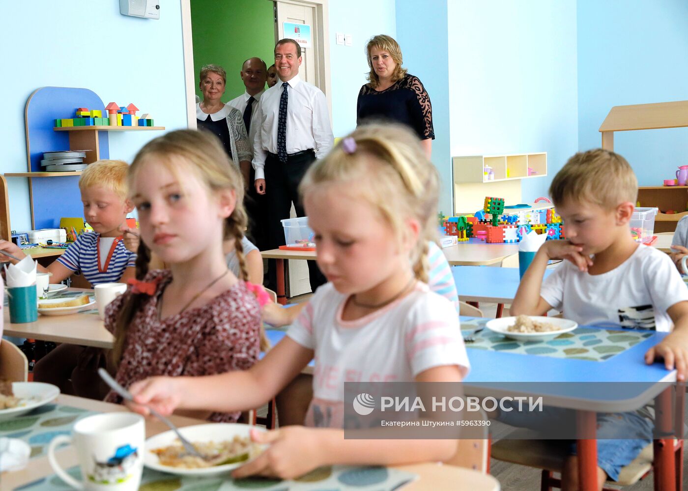 Рабочая поездка премьер-министра РФ Д. Медведева в Севастополь