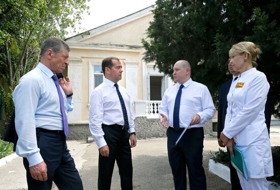 Рабочая поездка премьер-министра РФ Д. Медведева в Севастополь