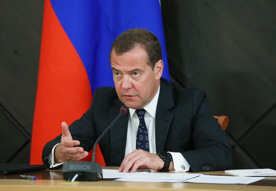 Рабочая поездка премьер-министра РФ Д. Медведева в Севастополь