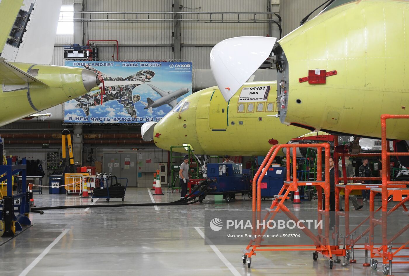 Производство самолетов Sukhoi Superjet 100 в Комсомольске-на-Амуре