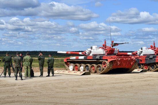 Подготовка команд к конкурсу "Танковый биатлон"