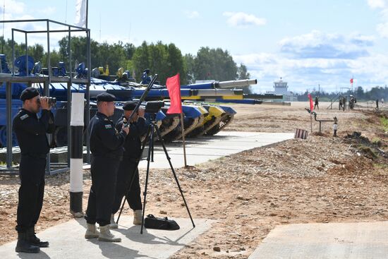 Подготовка команд к конкурсу "Танковый биатлон"