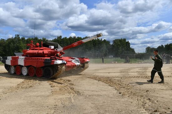 Подготовка команд к конкурсу "Танковый биатлон"