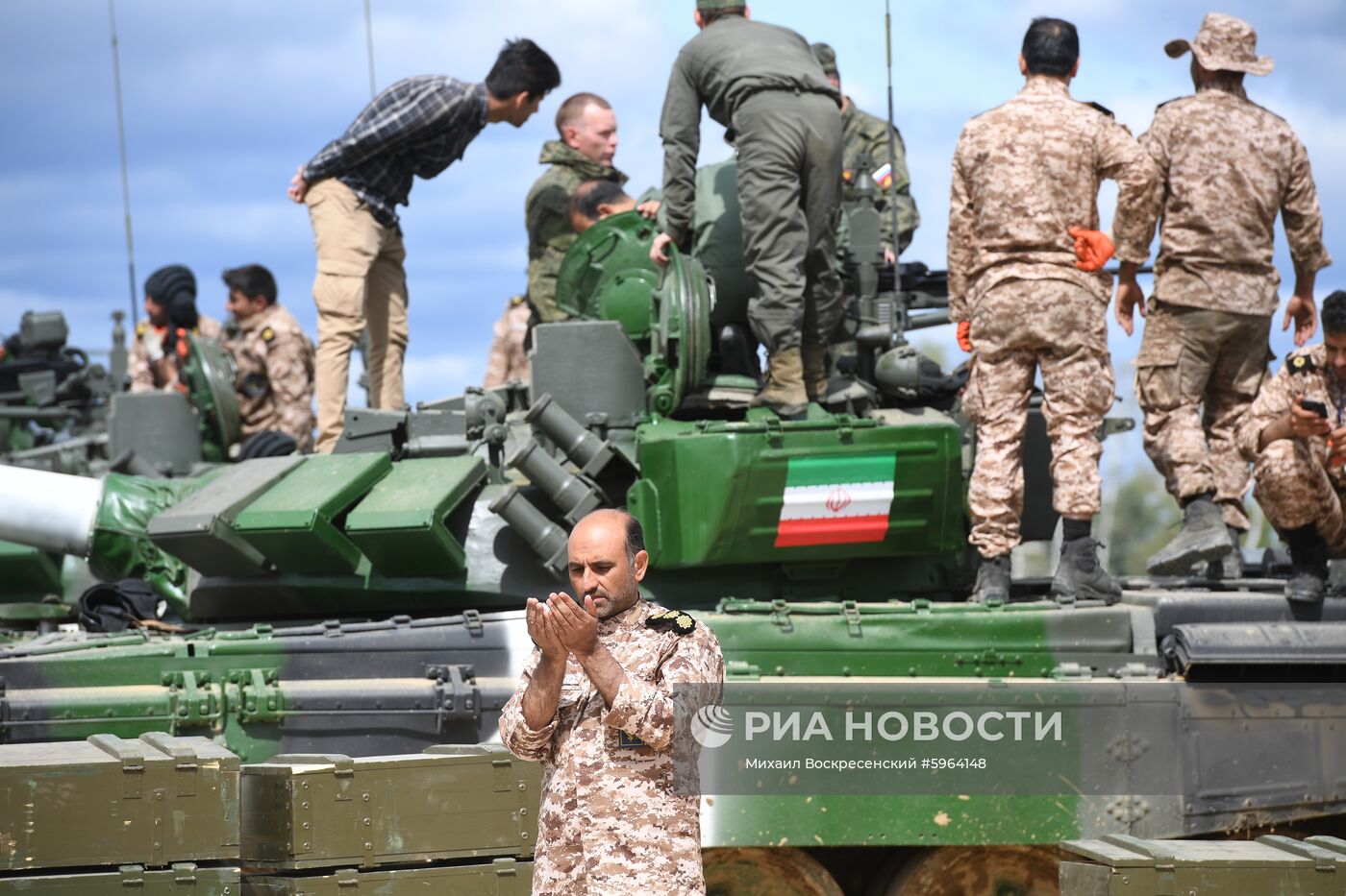 Подготовка команд к конкурсу "Танковый биатлон"