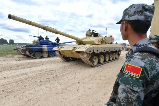 Подготовка команд к конкурсу "Танковый биатлон"