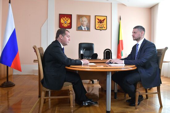 Рабочая поездка премьер-министра РФ Д. Медведева в Дальневосточный федеральный округ