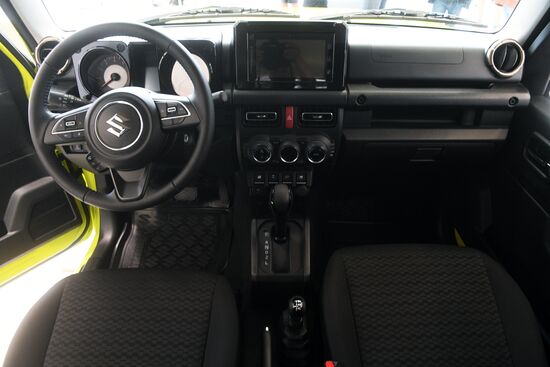 Старт продаж автомобилей Suzuki Jimny
