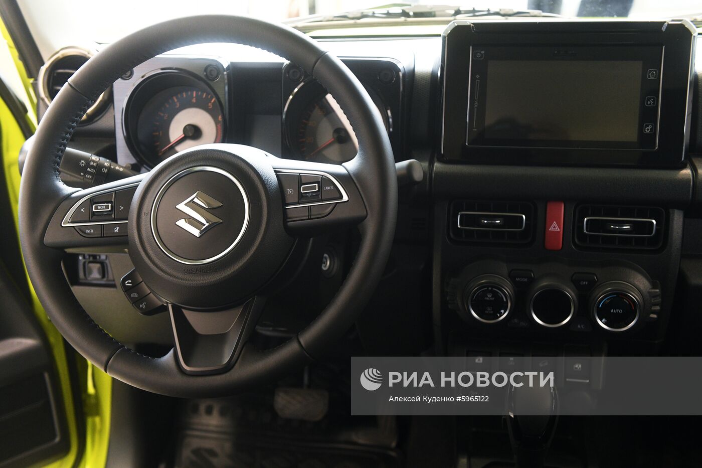 Старт продаж автомобилей Suzuki Jimny