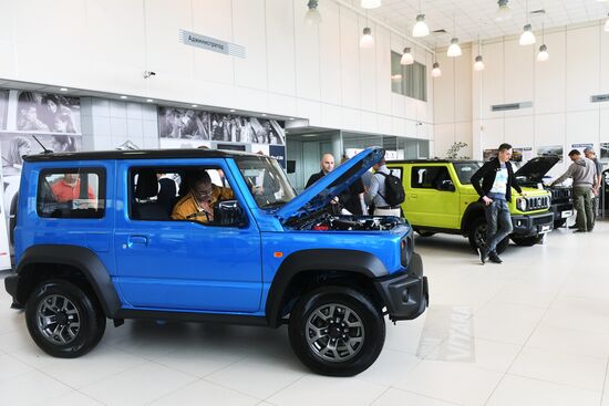 Старт продаж автомобилей Suzuki Jimny