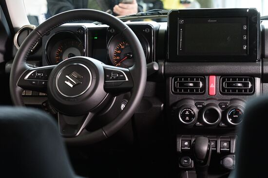 Старт продаж автомобилей Suzuki Jimny