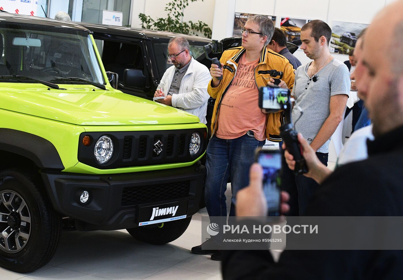 Старт продаж автомобилей Suzuki Jimny
