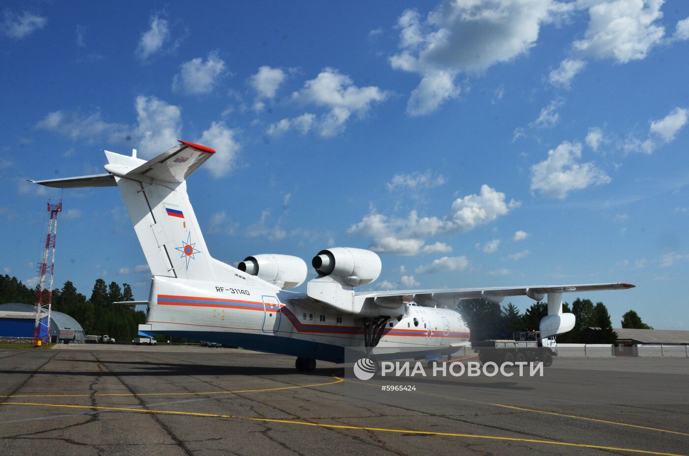 Ликвидация лесных пожаров в Красноярском крае и Иркутской области