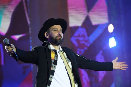 Праздничный концерт в честь 80-летия ВДНХ