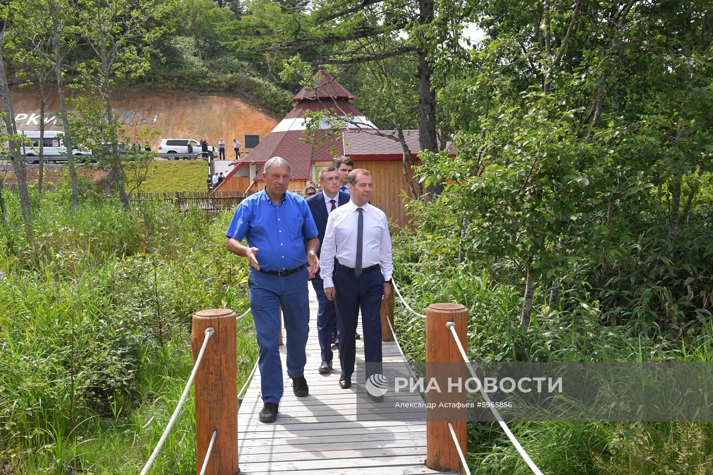 Рабочая поездка премьер-министра РФ Д. Медведева в Сахалинскую область. День второй