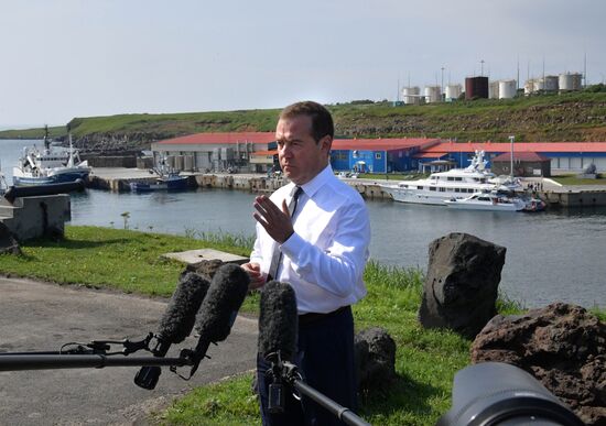 Рабочая поездка премьер-министра РФ Д. Медведева в Сахалинскую область. День второй