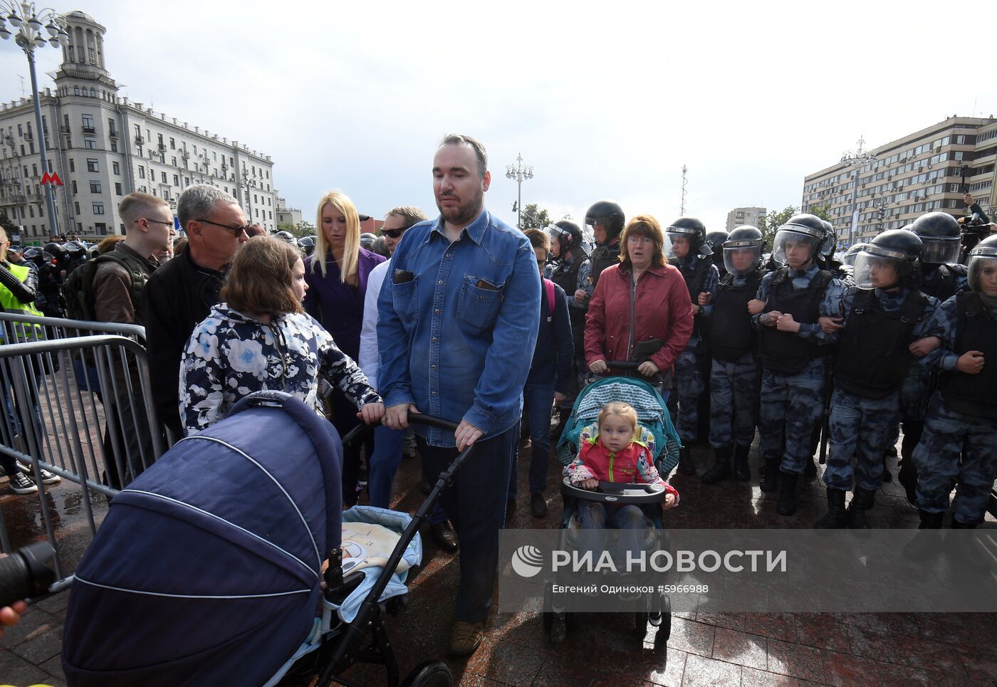 Несанкционированная акция в поддержку незарегистрированных кандидатов в Мосгордуму