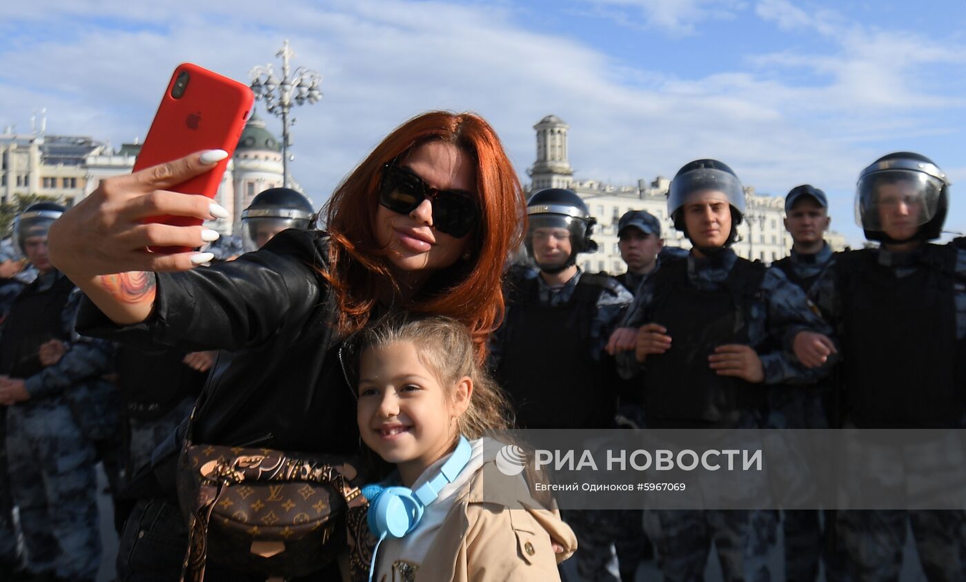 Несанкционированная акция в поддержку незарегистрированных кандидатов в Мосгордуму