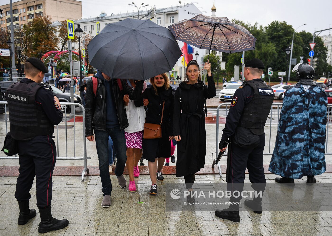 Несанкционированная акция в поддержку незарегистрированных кандидатов в Мосгордуму