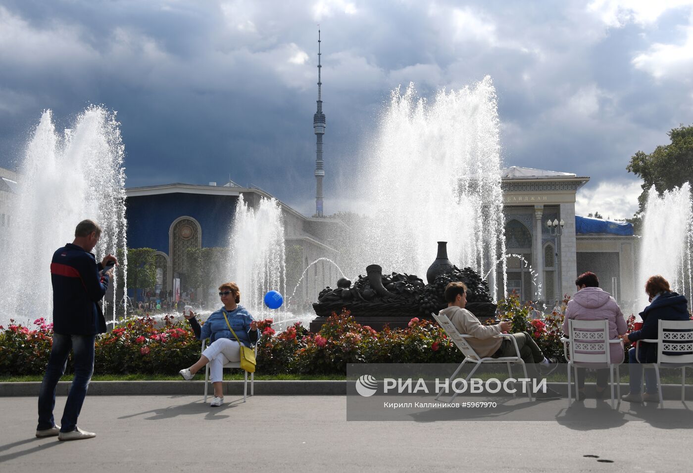 Празднование 80-летия ВДНХ