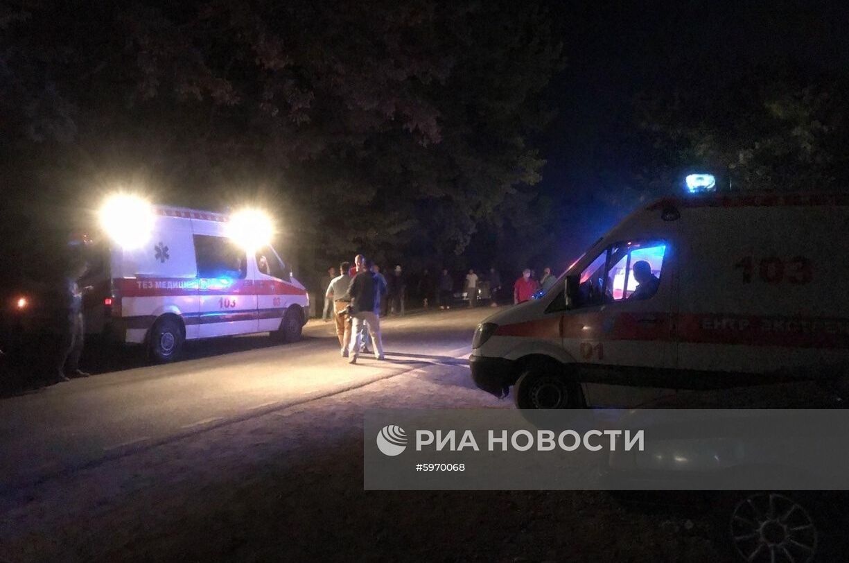 Ситуация около резиденции бывшего президента Киргизии Алмазбека Атамбаева