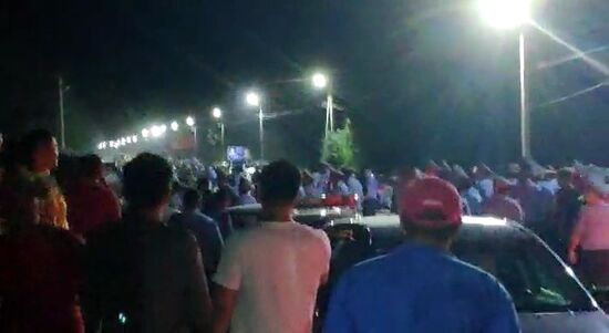 Ситуация около резиденции  бывшего президента Киргизии Алмазбека Атамбаева