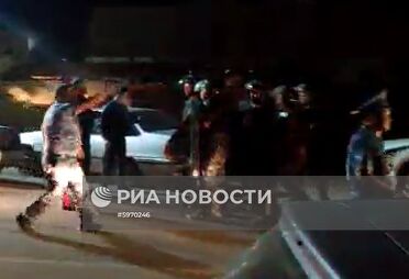 Ситуация около резиденции бывшего президента Киргизии Алмазбека Атамбаева