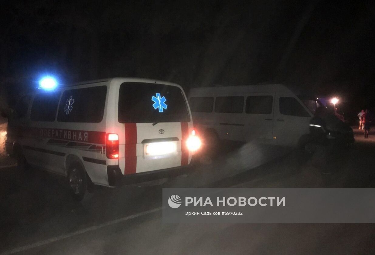 Ситуация около резиденции бывшего президента Киргизии Алмазбека Атамбаева