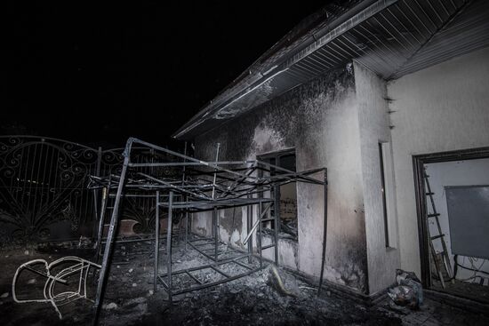 Ситуация около резиденции бывшего президента Киргизии Алмазбека Атамбаева