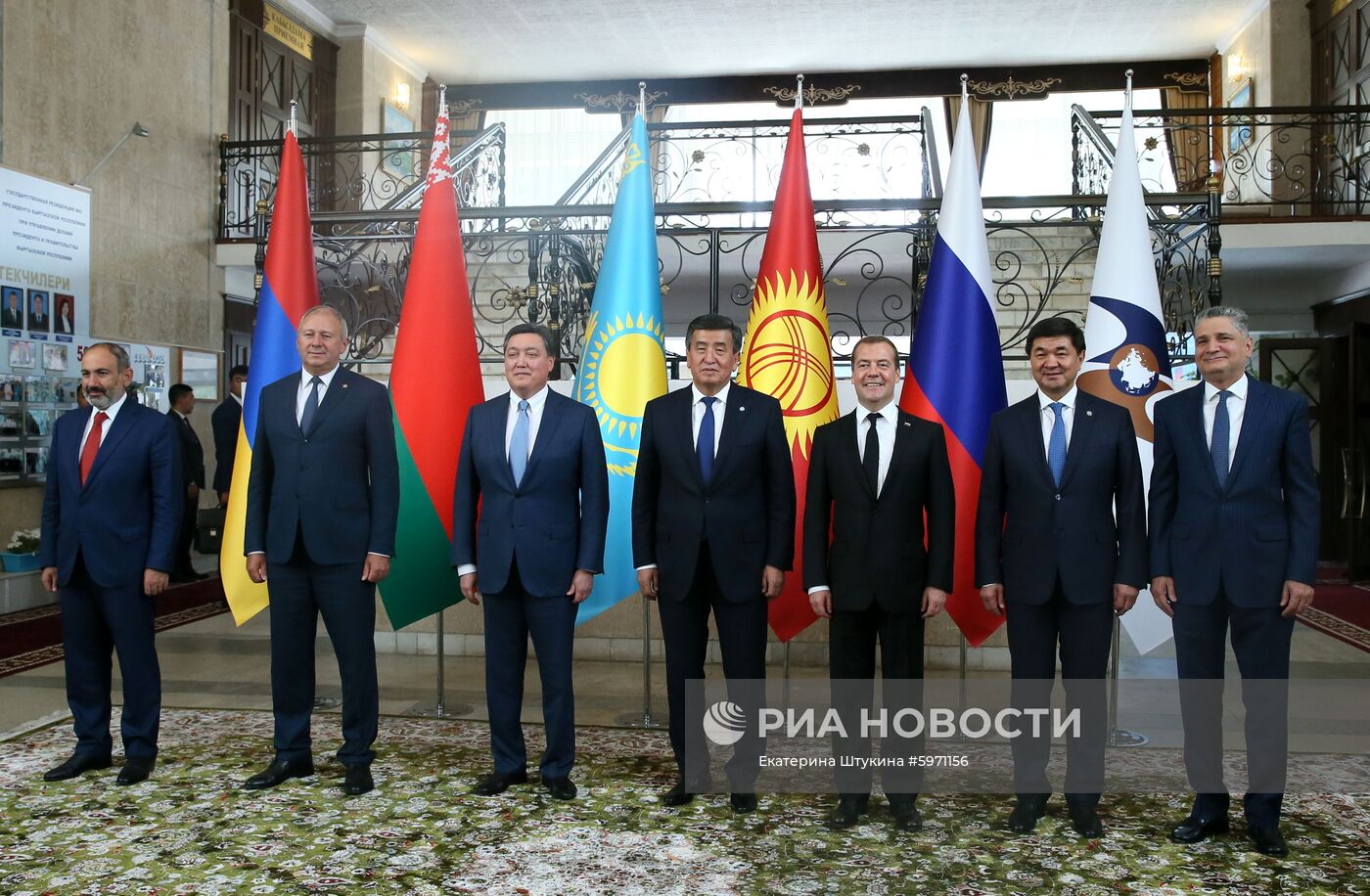 Премьер-министр РФ Д. Медведев принял участие в заседании Евразийского межправительственного совета стран ЕАЭС