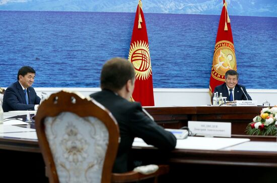 Премьер-министр РФ Д. Медведев принял участие в заседании Евразийского межправительственного совета стран ЕАЭС