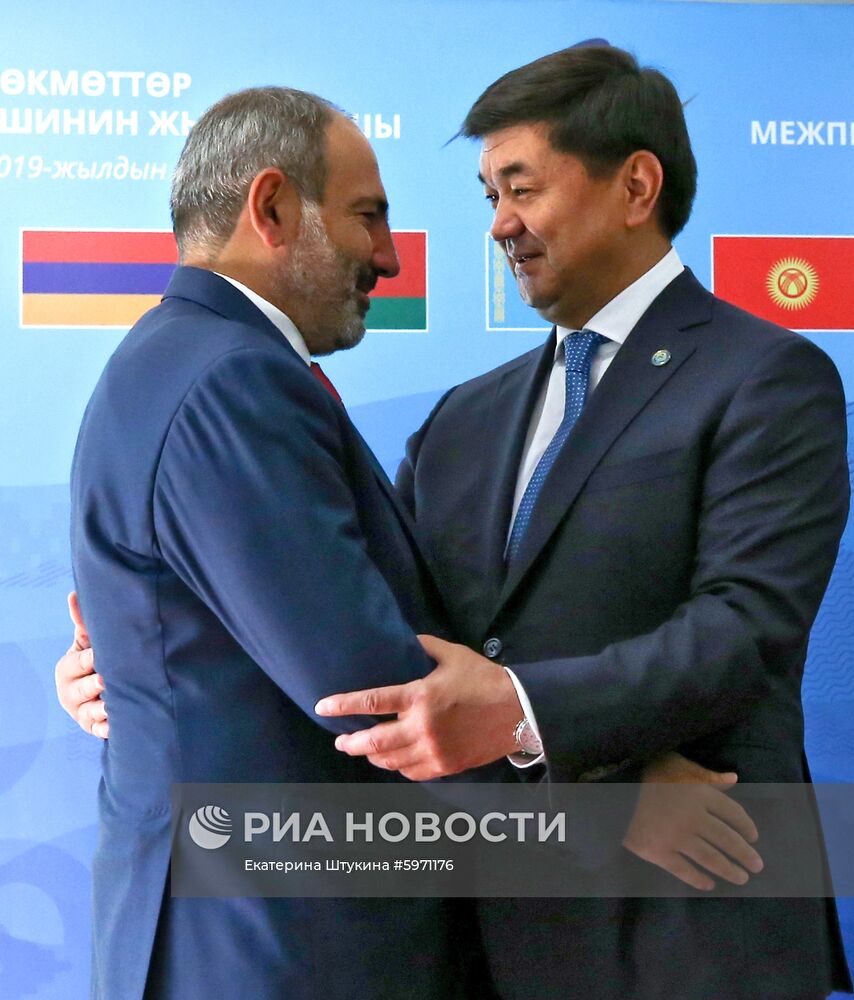 Премьер-министр РФ Д. Медведев принял участие в заседании Евразийского межправительственного совета стран ЕАЭС