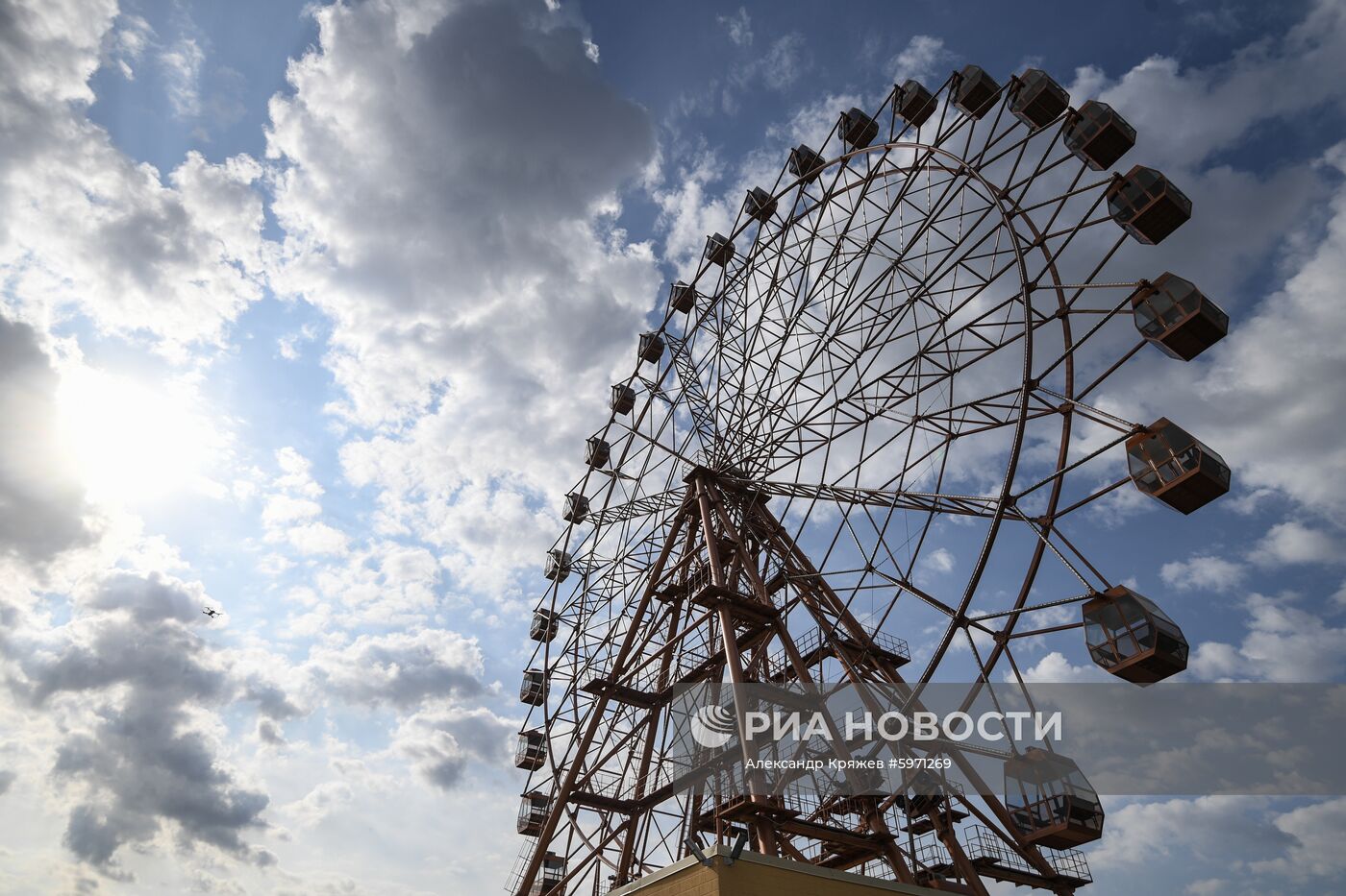 Открытие нового колеса обозрения в Новосибирке