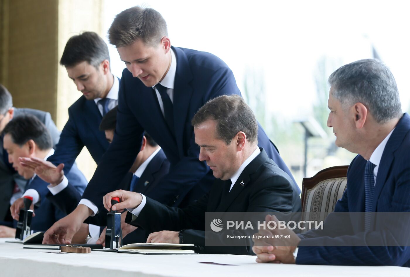 Премьер-министр РФ Д. Медведев принял участие в заседании Евразийского межправительственного совета стран ЕАЭС