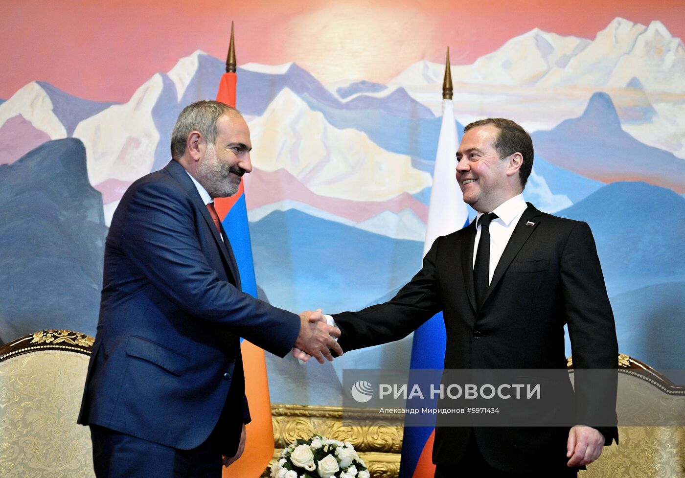 Премьер-министр РФ Д. Медведев принял участие в заседании Евразийского межправительственного совета стран ЕАЭС