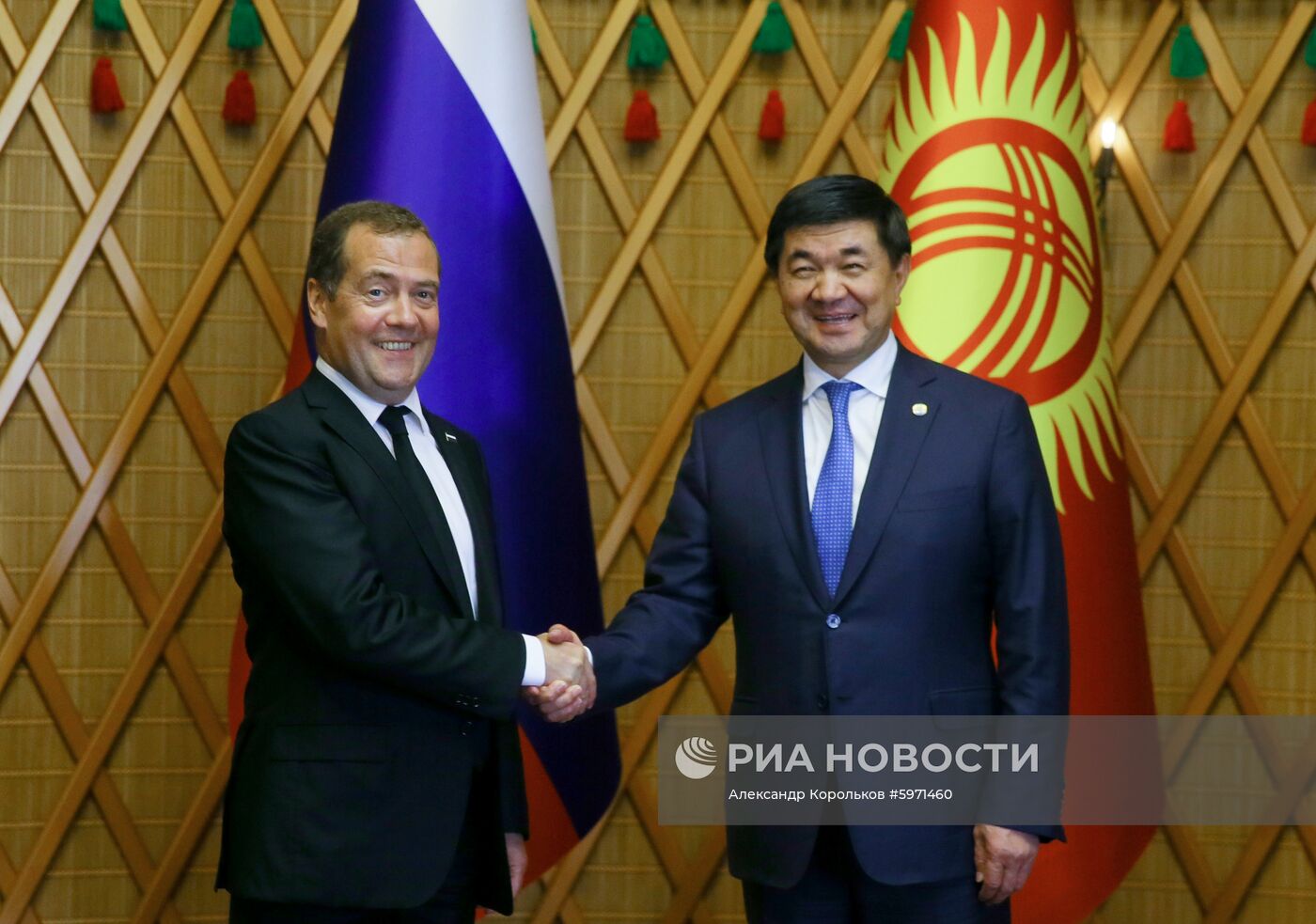 Премьер-министр РФ Д. Медведев принял участие в заседании Евразийского межправительственного совета стран ЕАЭС