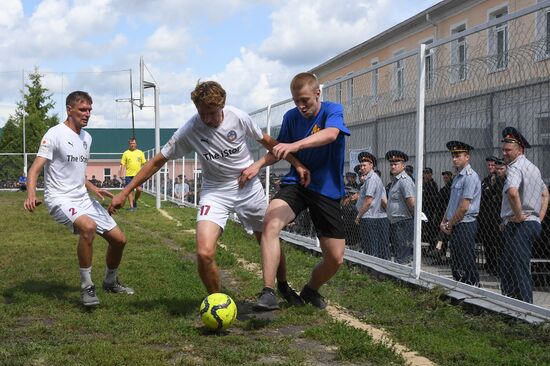 Футбольный матч с участием А.Кокорина и П. Мамаева в колонии